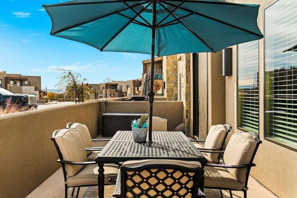 Coral Canyon Pool Private Hot Tub Fire Pit Washington Ngoại thất bức ảnh