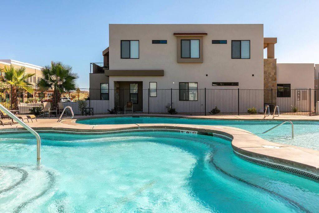 Coral Canyon Pool Private Hot Tub Fire Pit Washington Ngoại thất bức ảnh